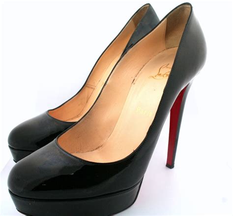 Long Heels Red Bottoms Louboutin Are The Hottest Thing In Womens