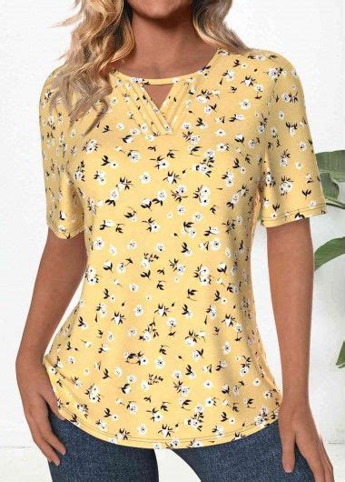 Light Yellow Tuck Stitch Ditsy Floral Print T Shirt In Stylish