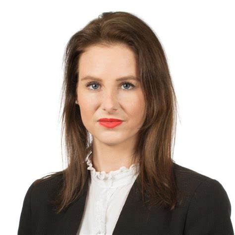 Sarah Halford Litigation Paralegal Trowers And Hamlins Linkedin