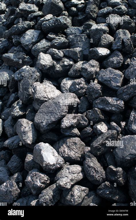 Coal Heap Uk Hi Res Stock Photography And Images Alamy