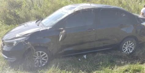 Dos Necochenses Sufrieron Un Vuelco En La Ruta 2 TSN Necochea