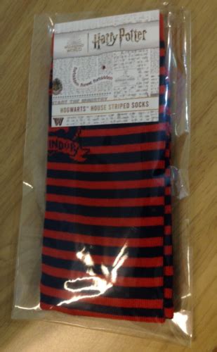 Loot Crate Harry Potter Hogwarts House Striped Socks Size 6 12 Gryffindor Red Ebay