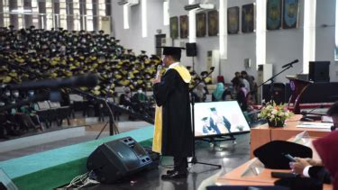 Lulusan Ikuti Wisuda Usu Ini Pesan Rektor Muryanto