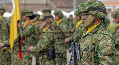 ¿quiénes Deben Prestar Servicio Militar En Colombia