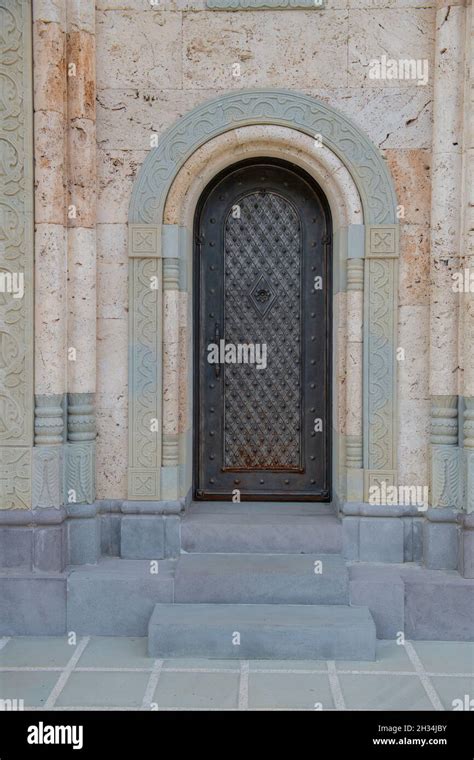 metal door to the church of saint nino Stock Photo - Alamy