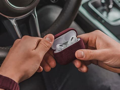 Alcanside Alcantara Case Airpods Pro Hoesje Rood