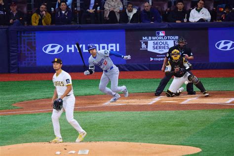 大谷翔平 ダルとの初対決実現にネット歓喜開幕戦第1打席が反響「あれで併殺打にならないのか」― スポニチ Sponichi Annex 野球