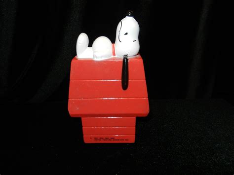 Vintage 1966 Snoopy Chex Party Mix Plastic Bank From