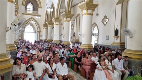 Lbum Da Missa Do Domingo De P Scoa Na Igreja Matriz De S O Pedro