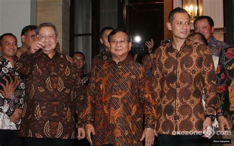 Sby Prabowo Bertemu Dresscode Batik Jawa Tengahan Jadi Sorotan