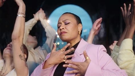 Emeli Sandé Releases There Isnt Much New Album Lets Say For