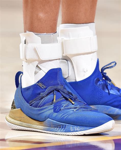 Bleacher Report Kicks On Instagram Stephencurry Wearing The Under