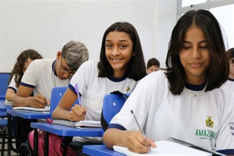 Aten O Pais E M Es Divulgado O Calend Rio De Matr Culas Para Escolas