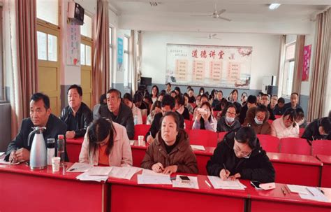 夯实教师基本功 一笔一画展风采——十八里铺镇中心小学开展教师基本功全员培训 示范 教学 笔画