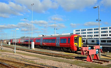 Gatwick Express Gatwick Express Multiple Unit Number 38720 Flickr