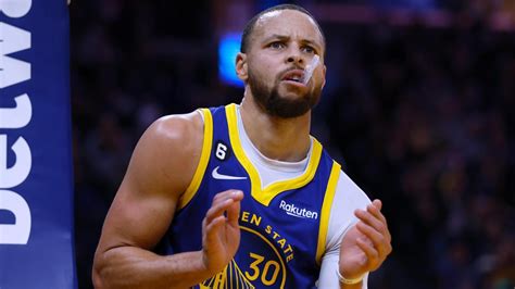 Curry S 35 Points Send Warriors Past Raptors 129 117 Abc7 San Francisco