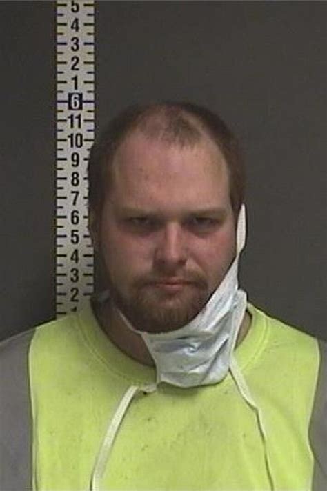 Fargo Man Arrested Following Moorhead Chase Inforum Fargo Moorhead