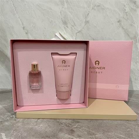 Aigner Debut Perfume Body Lotion Gift Set ORIGINAL Kesehatan