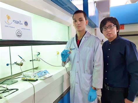 Precision Spray Coating Yields Multilayer Perovskite Solar Cells