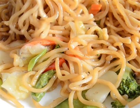 The Ajinomoto Frozen Vegetable Yakisoba Noodles At Costco Are Salty But Tasty