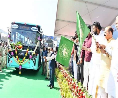 Karnataka Cm Basavaraj Bommai Flagged Off Electric Buses Dnn