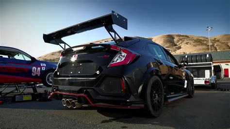 Honda Civic Type R Tc Race Ready Hot Hatch Is For A Select Few