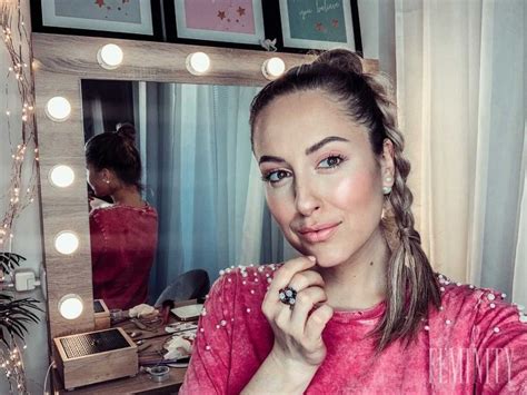 Video Make Up Artistka Veronika Jelínek Vargová Prezradila Triky Na Svieže Jarné Líčenie