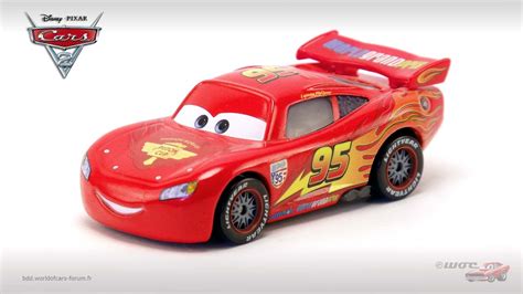 BDD World Of Cars Lightning McQueen With Racing Wheels Unibody