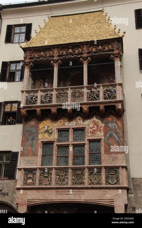 Das Goldene Dachl Fotos Und Bildmaterial In Hoher Aufl Sung Alamy