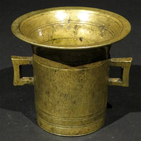 Early 19th Century Brass Apothecary Mortar And Pestle Continental Circa 1820 At 1stdibs 19th