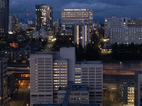 King County Correctional Facility at sunset | I-5 behind the… | Flickr