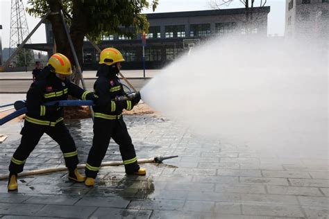 狱地联动 重实操、强能力、筑平安——达州监狱联合达州市消防救援支队开展消防安全培训澎湃号·政务澎湃新闻 The Paper