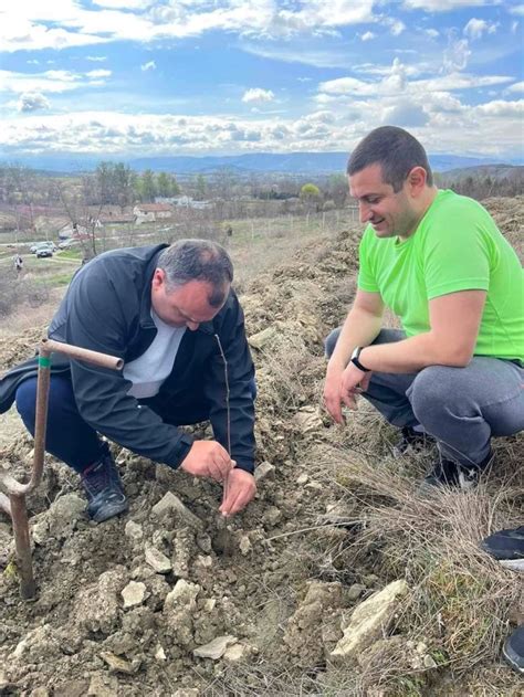 Negotino Locals Plant 1500 Acacia Saplings