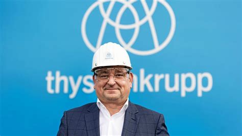 Eskalation Bei Thyssenkrupp Ig Metall Kritisiert L Pez Hammer