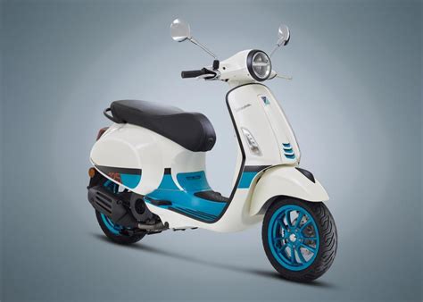 Vespa Presenta La Primavera Color Vibe Motociclismo