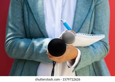 57,239 Journalist writing Images, Stock Photos & Vectors | Shutterstock