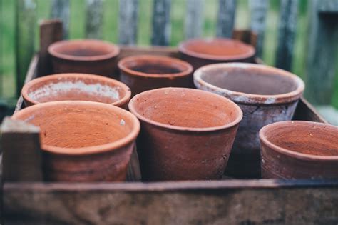 Techniques For Writing On Clay Pottery Spinning Pots