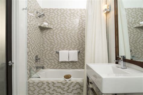 33 Small Shower Ideas For Tiny Homes And Tiny Bathrooms