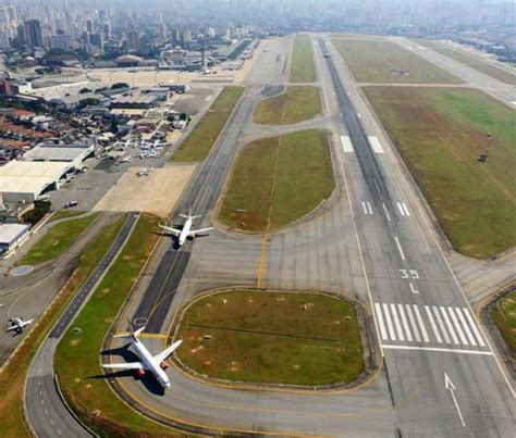 Pista Do Aeroporto De Congonhas Interditada Ap S Fuga De Cachorro De