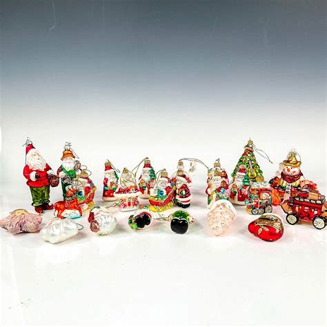 25pc Assorted Christmas Tree Ornaments Auction