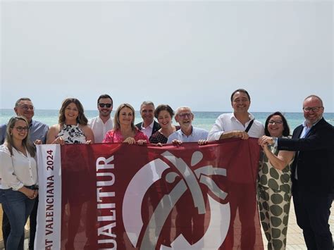 La Playa De Piles Ya Tiene Su Bandera Qualitur 2024 Piles Turismo