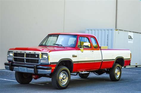 1993 Dodge Ram W250 Club Cab 5 Speed Manual 4wd 59l Cummins Turbo Diesel For Sale Photos