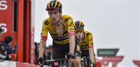 Vuelta 2023 Suprematie Jumbo Visma Op Angliru Met Ritzege Roglic Voor