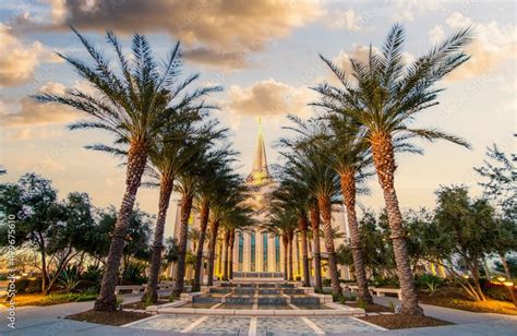 Gilbert LDS Temple Stock Photo | Adobe Stock