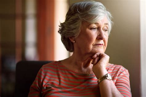 Les Femmes Plus Touch Es Par Alzheimer En Raisons Aidons Les N Tres