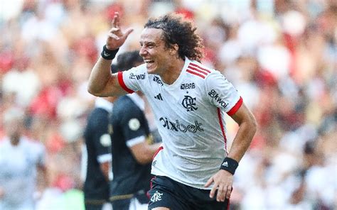 David Luiz Se Destaca Como Titular Do Flamengo Marcando Gol E Sem Sofrer