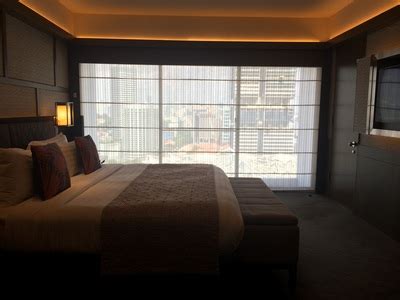 Hotel review: Pan Pacific Singapore, Skyline Suite - ADRAYT