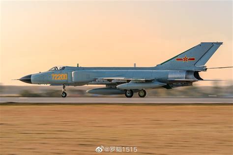 Shenyang J 8 Finback El Interceptor Chino