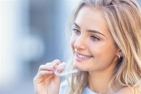 Leczenie Wad Zgryzu Aparatem Invisalign Przebieg Leczenia