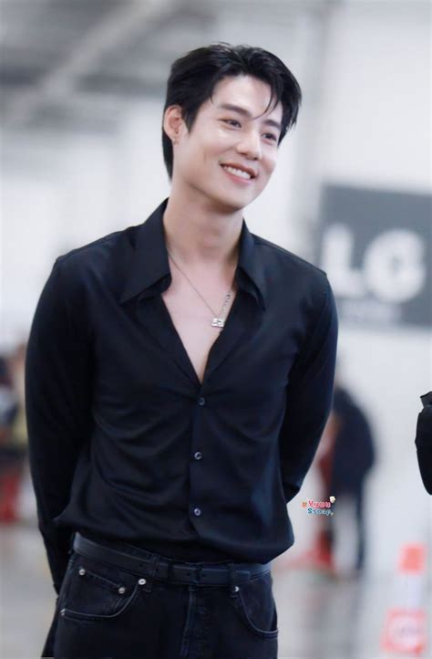 250330 SAILUB HEMMAWICH X BOOK FAIR FANSIGN In 2025 Pit Babe